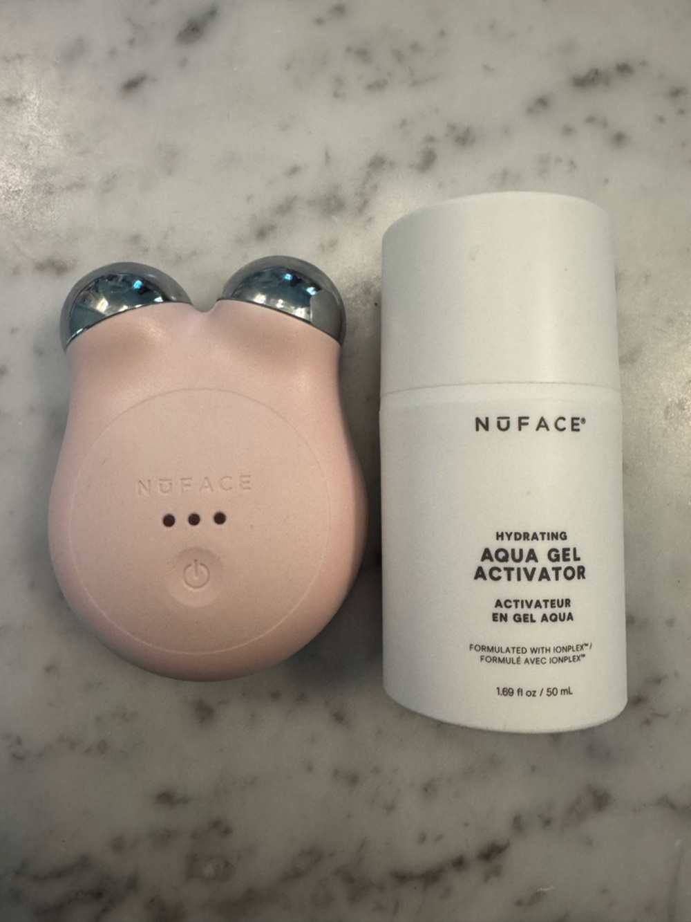 NuFace Mini+ Facial Toning Device - Pale Pink + hydrating gel activator
